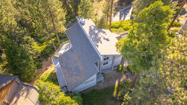 42502 Bretz Point Lane, Shaver Lake, CA 93664