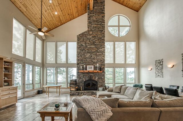 42502 Bretz Point Lane, Shaver Lake, CA 93664