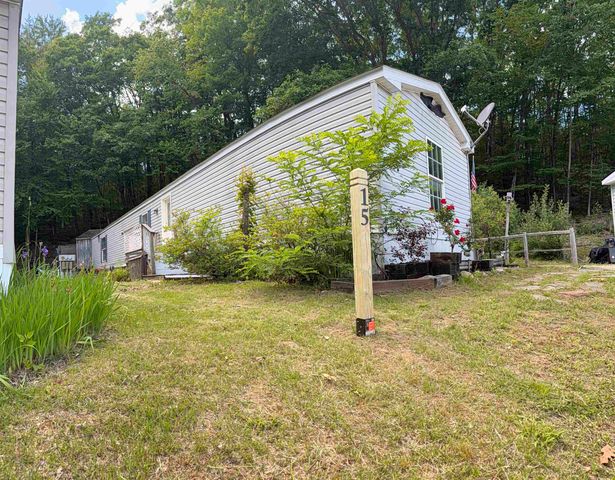 15 Trail Street, Franklin, NH 03235