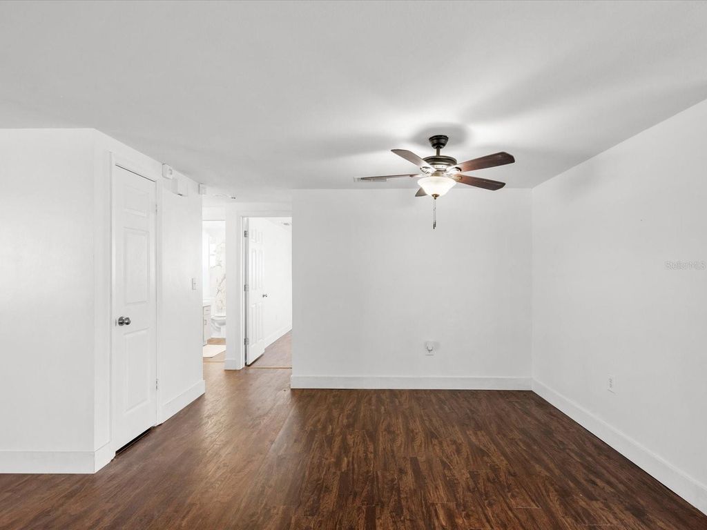 Image 12 of property listing at 9430 GLEN MOOR LANE, Port Richey, FL 34668