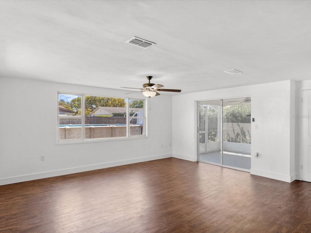 Image 18 of property listing at 9430 GLEN MOOR LANE, Port Richey, FL 34668