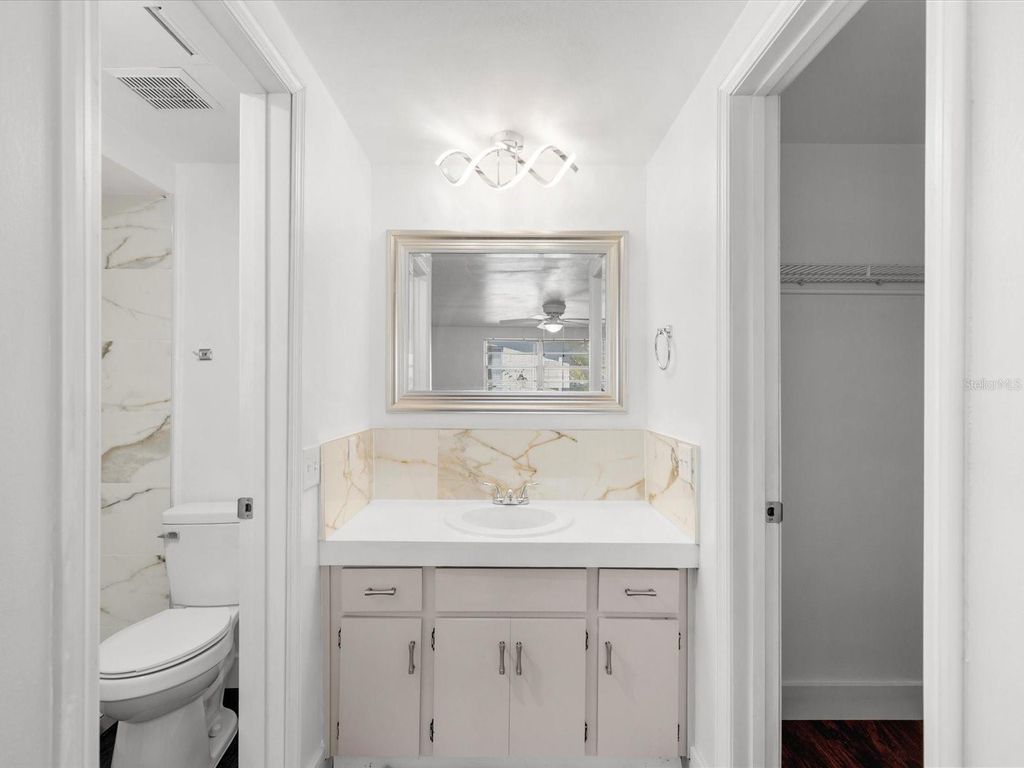 Image 28 of property listing at 9430 GLEN MOOR LANE, Port Richey, FL 34668