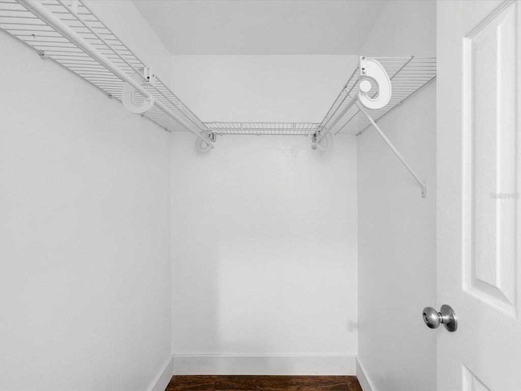 Image 30 of property listing at 9430 GLEN MOOR LANE, Port Richey, FL 34668