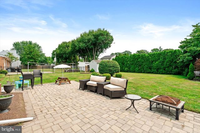 7 ELKSHEAD TER, Hamilton, NJ 08620