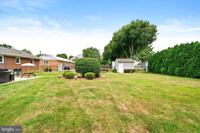 7 ELKSHEAD TER, Hamilton, NJ 08620