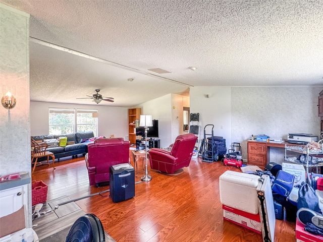 21528 NW 209TH TERRACE, High Springs, FL 32643