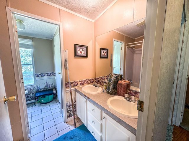 21528 NW 209TH TERRACE, High Springs, FL 32643