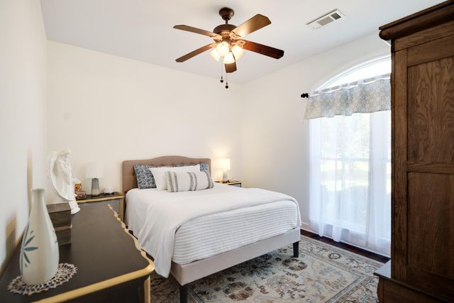 732 CATESBY CV, Collierville, TN 38017