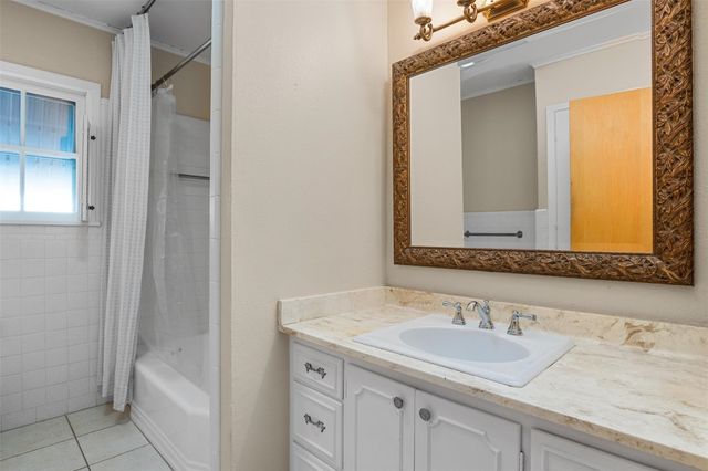 3616 Harwen Terrace, Fort Worth, TX 76109