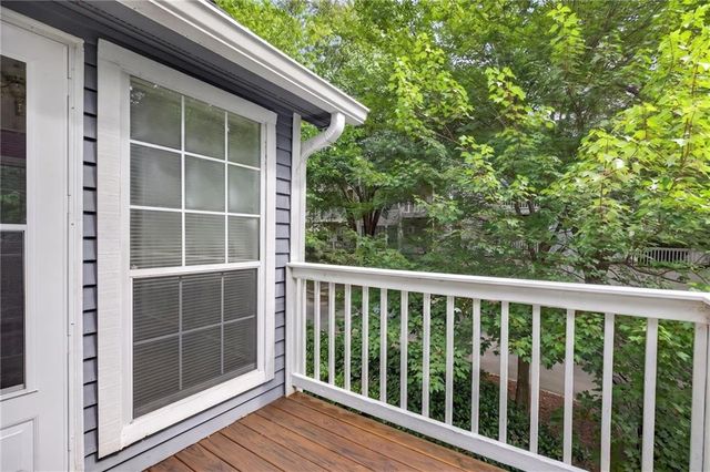 1010 Gettysburg Place, Sandy Springs, GA 30350