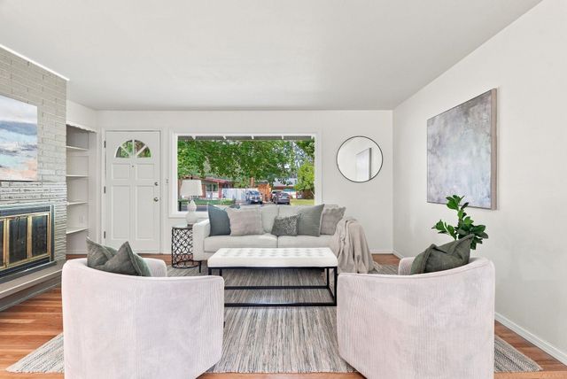 6906 N Howard St, Spokane, WA 99208