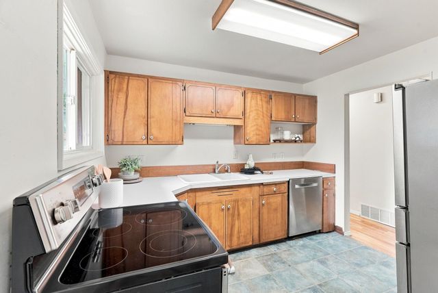 6906 N Howard St, Spokane, WA 99208