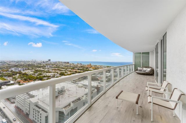 450 Alton Rd 2806, Miami Beach, FL 33139