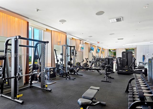 450 Alton Rd 2806, Miami Beach, FL 33139