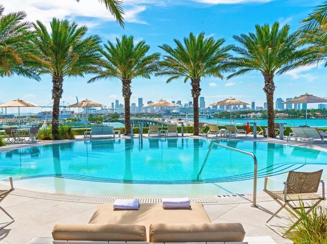 450 Alton Rd 2806, Miami Beach, FL 33139