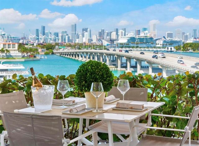 450 Alton Rd 2806, Miami Beach, FL 33139