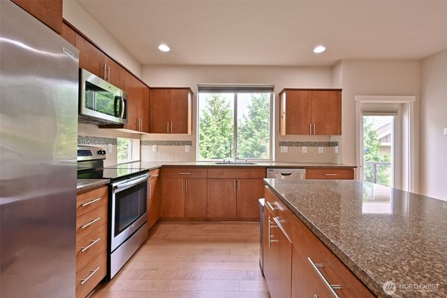 348 Chelan Avenue NE, Renton, WA 98059