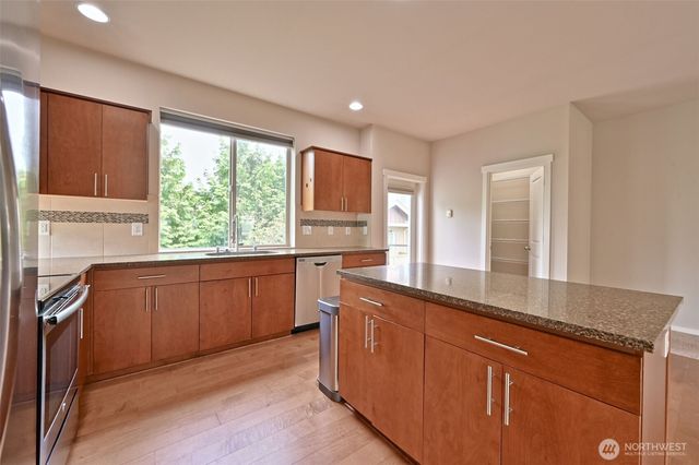 348 Chelan Avenue NE, Renton, WA 98059