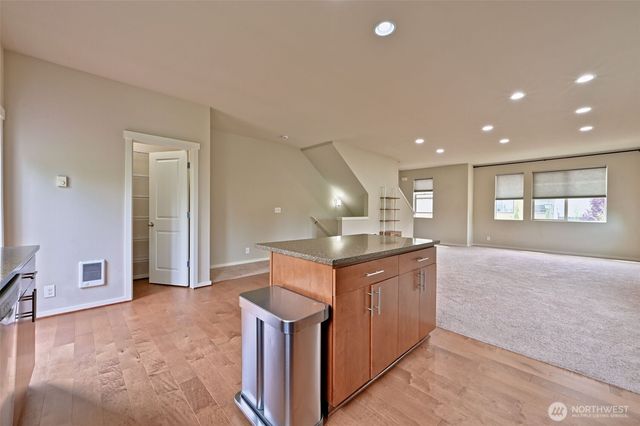 348 Chelan Avenue NE, Renton, WA 98059