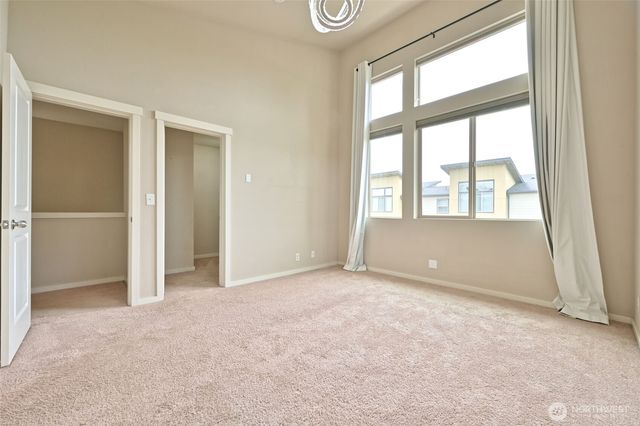 348 Chelan Avenue NE, Renton, WA 98059