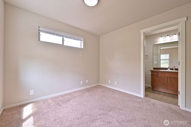348 Chelan Avenue NE, Renton, WA 98059
