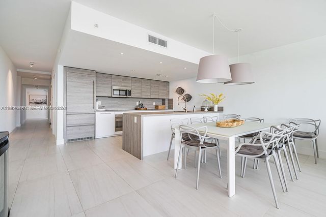 400 Sunny Isles Blvd 1804, Sunny Isles Beach, FL 33160