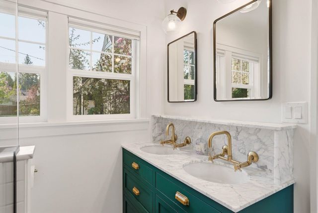 2611 S Post St, Spokane, WA 99203