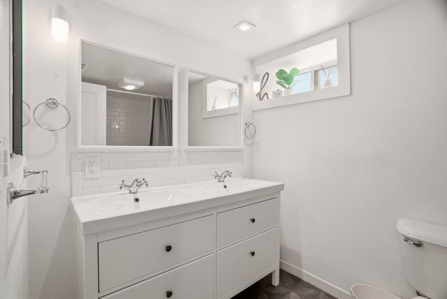 2611 S Post St, Spokane, WA 99203