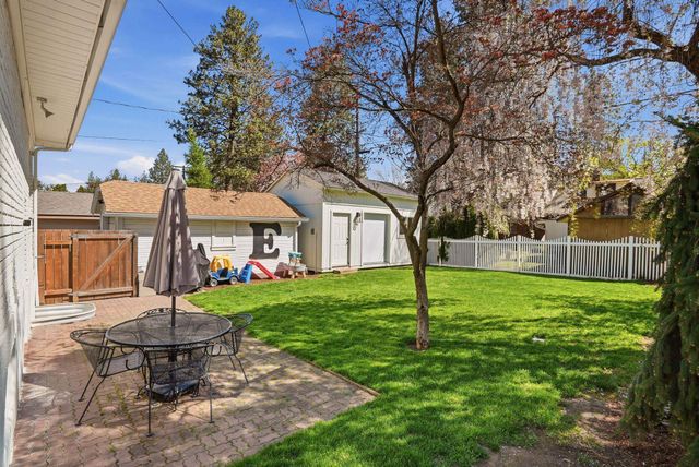 2611 S Post St, Spokane, WA 99203