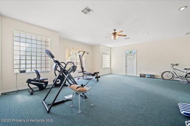 11137 Woodland Waters Boulevard, Spring Hill, FL 34613