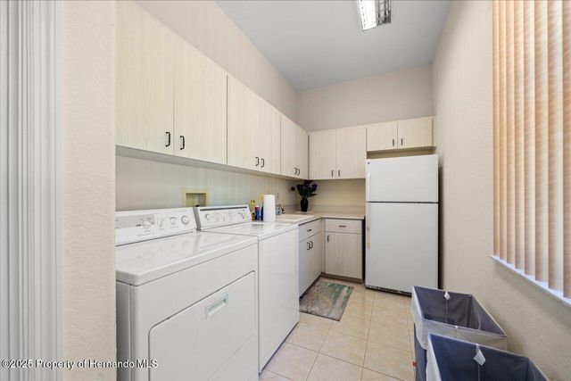 11137 Woodland Waters Boulevard, Spring Hill, FL 34613