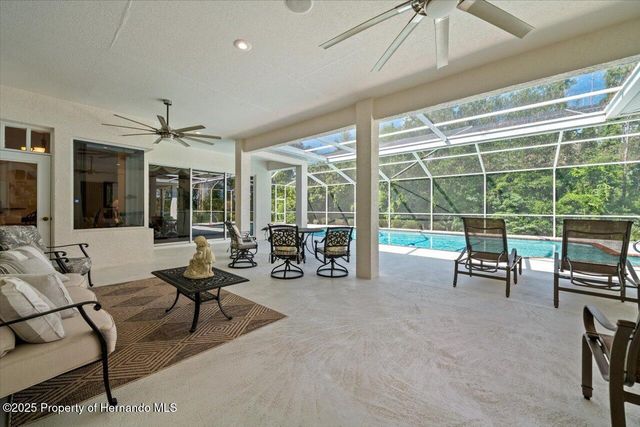 11137 Woodland Waters Boulevard, Spring Hill, FL 34613