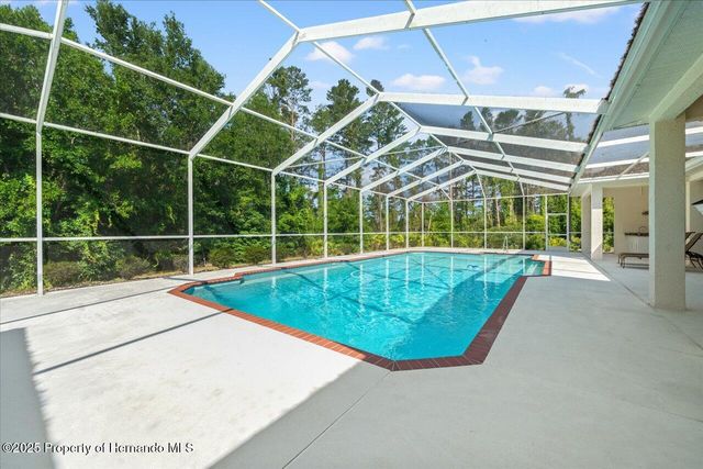 11137 Woodland Waters Boulevard, Spring Hill, FL 34613