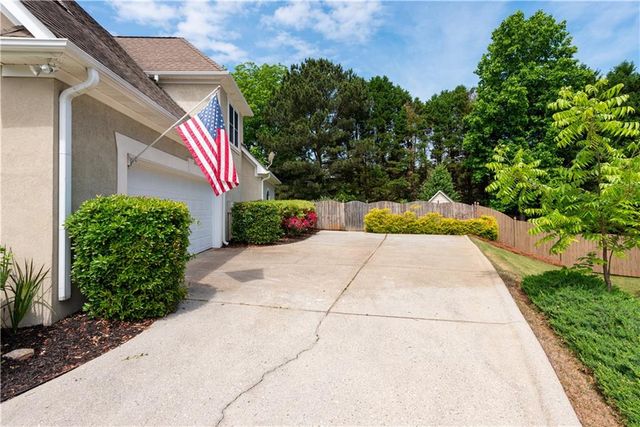 1911 Paper Birch Cove, Grayson, GA 30017