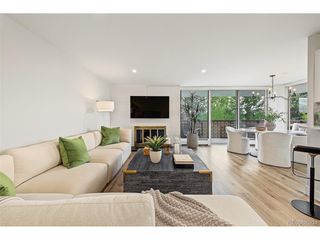 4570 E Yale Ave 301, Denver, CO 80222