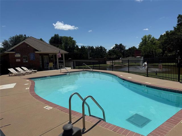 4013 NE 137th Street, Edmond, OK 73013