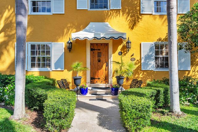 303 Marlborough Road, West Palm Beach, FL 33405