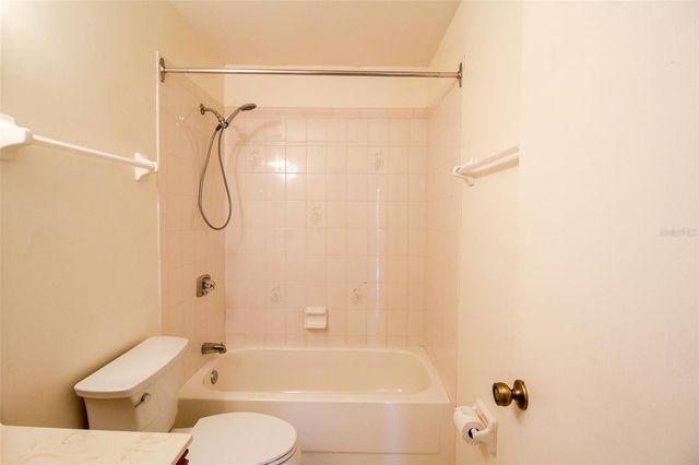 25068 HARBORVIEW ROAD 3D, Punta Gorda, FL 33980