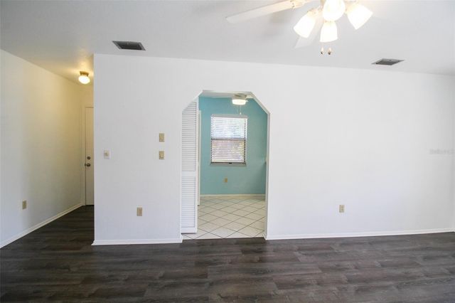 25068 HARBORVIEW ROAD 3D, Punta Gorda, FL 33980