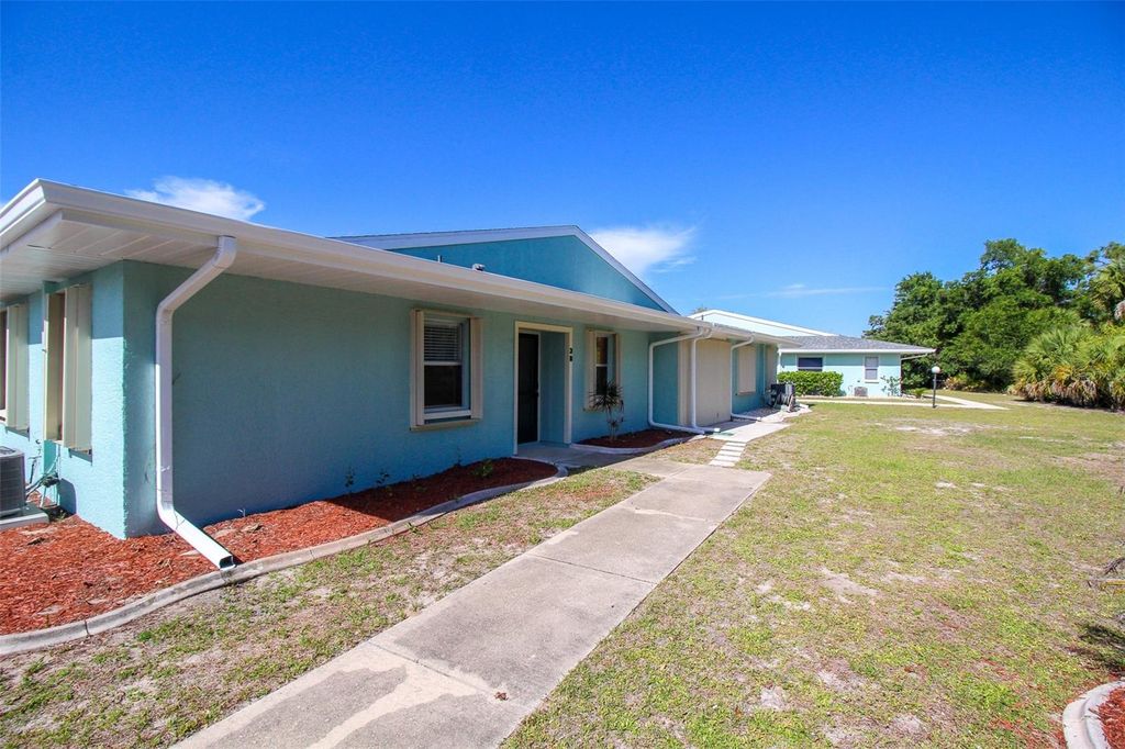 25068 HARBORVIEW ROAD 3D, Punta Gorda, FL 33980