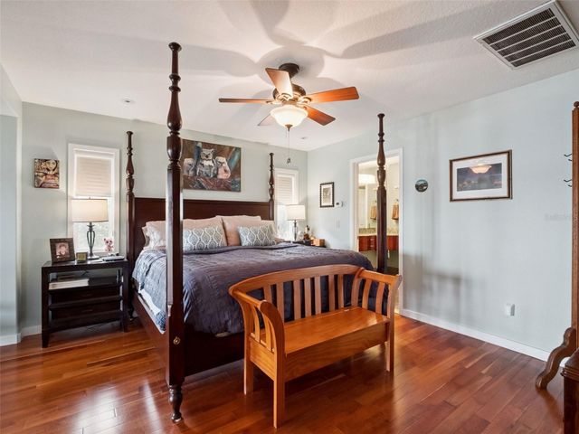 894 W LAKE HOLDEN POINT, Orlando, FL 32805