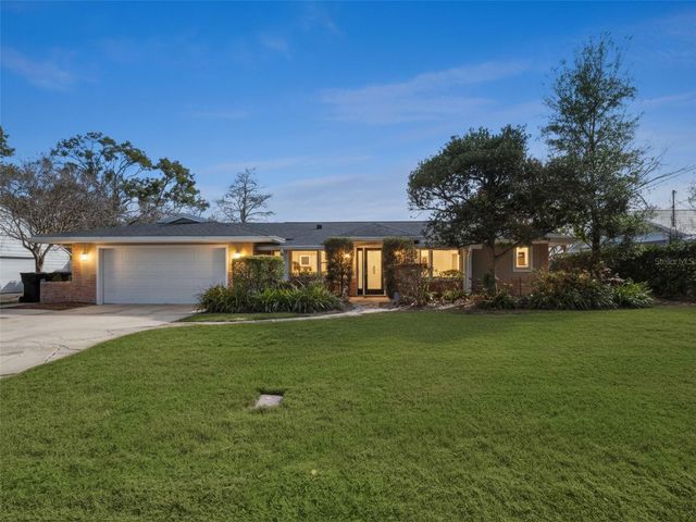 894 W LAKE HOLDEN POINT, Orlando, FL 32805