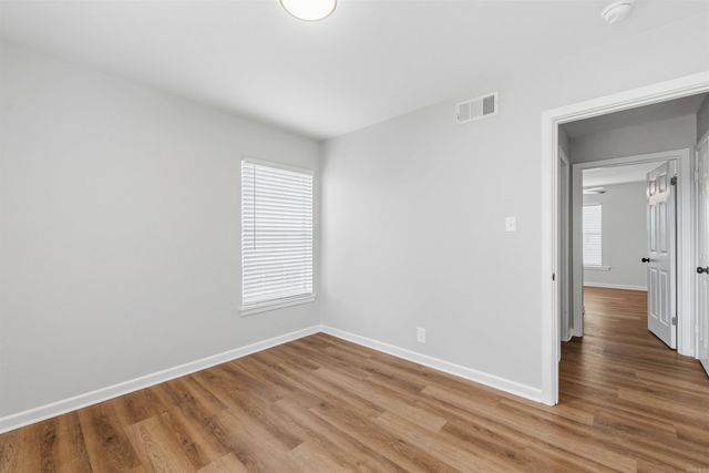 1605 Carolyn St, Jacksonville, AR 72076