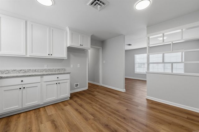 1605 Carolyn St, Jacksonville, AR 72076