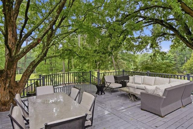 756 N Pine Valley Road, Winston-salem, NC 27106