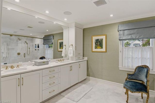 756 N Pine Valley Road, Winston-salem, NC 27106