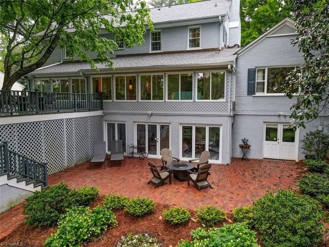 756 N Pine Valley Road, Winston-salem, NC 27106