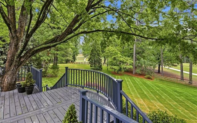 756 N Pine Valley Road, Winston-salem, NC 27106