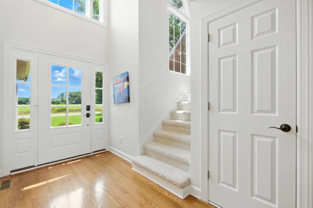 208 Loop Dr, Winchester, TN 37398