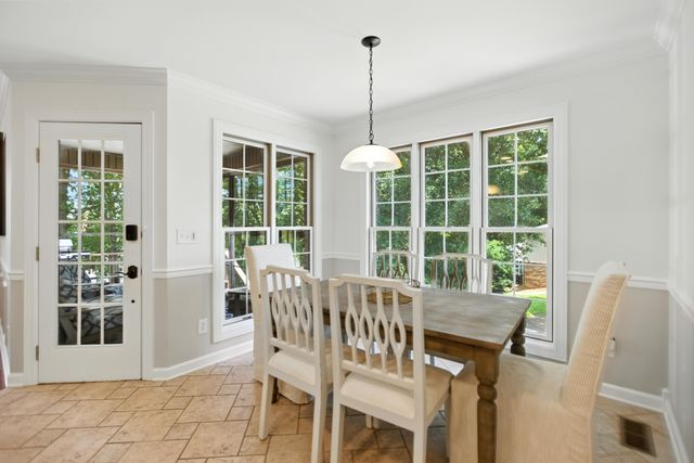 208 Loop Dr, Winchester, TN 37398